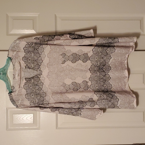 Violet Claire top - Picture 1 of 6